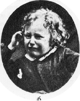 darwin1f.jpg (64129 bytes)